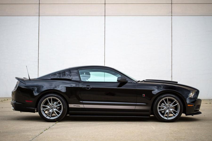  Ford Mustang RS by Roush 2012 года  (фото 23 из 32)